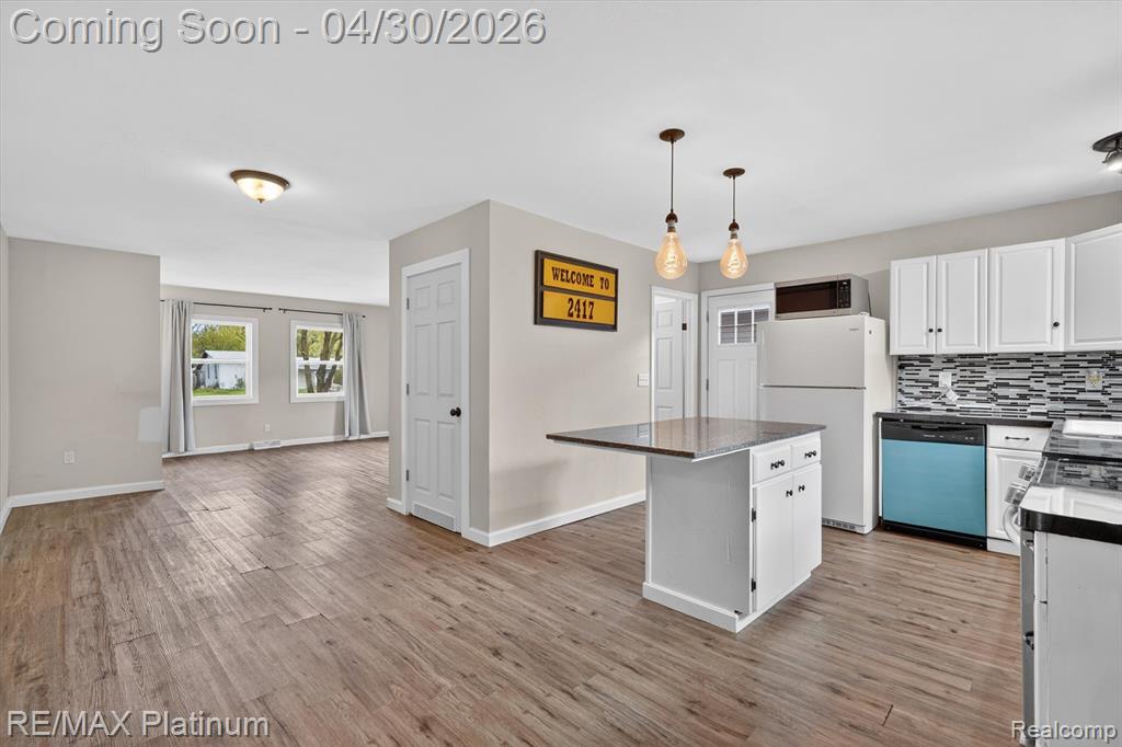 2417 Howald Avenue, Flint, MI 48504 — Photo 9