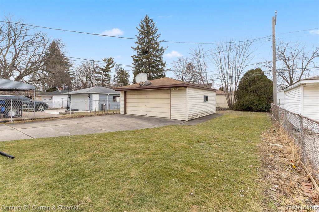 6483 COLONIAL Street, Dearborn Heights, MI 48127 — Photo 31