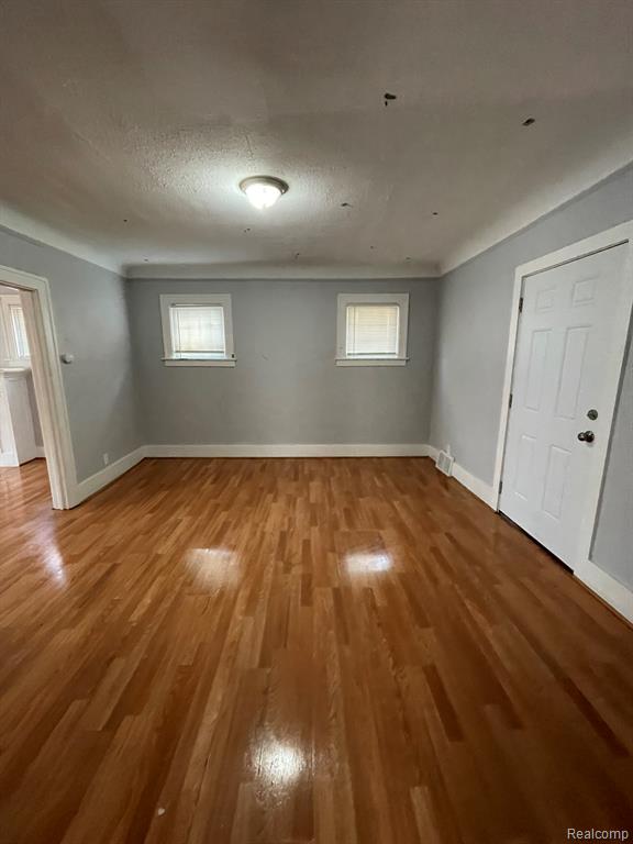 4368 BUCKINGHAM Avenue, Detroit, MI 48224 — Photo 6