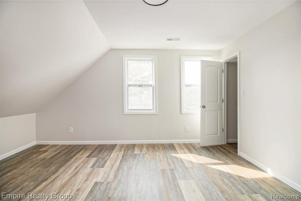 8366 Navy Street, Detroit, MI 48209 — Photo 19