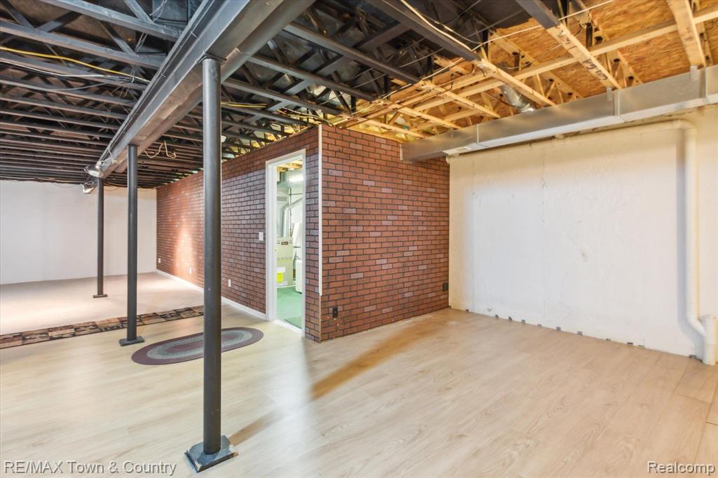 2571 ARALIA Drive, Howell, MI 48855 — Photo 35