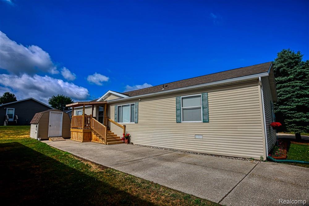 2670 Biscayne Court, Lapeer, MI 48446