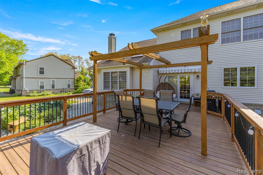 4991 Knollcrest Court, Commerce Twp, MI 48382 — Photo 54