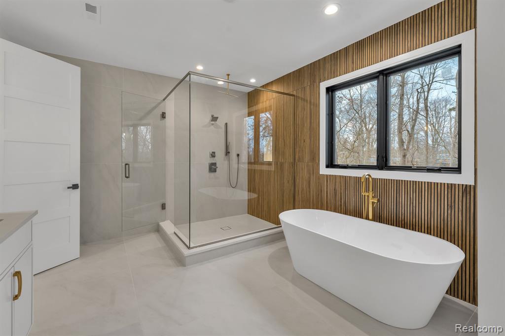4546 Niagara Lane, Bloomfield Hills, MI 48301 — Photo 69