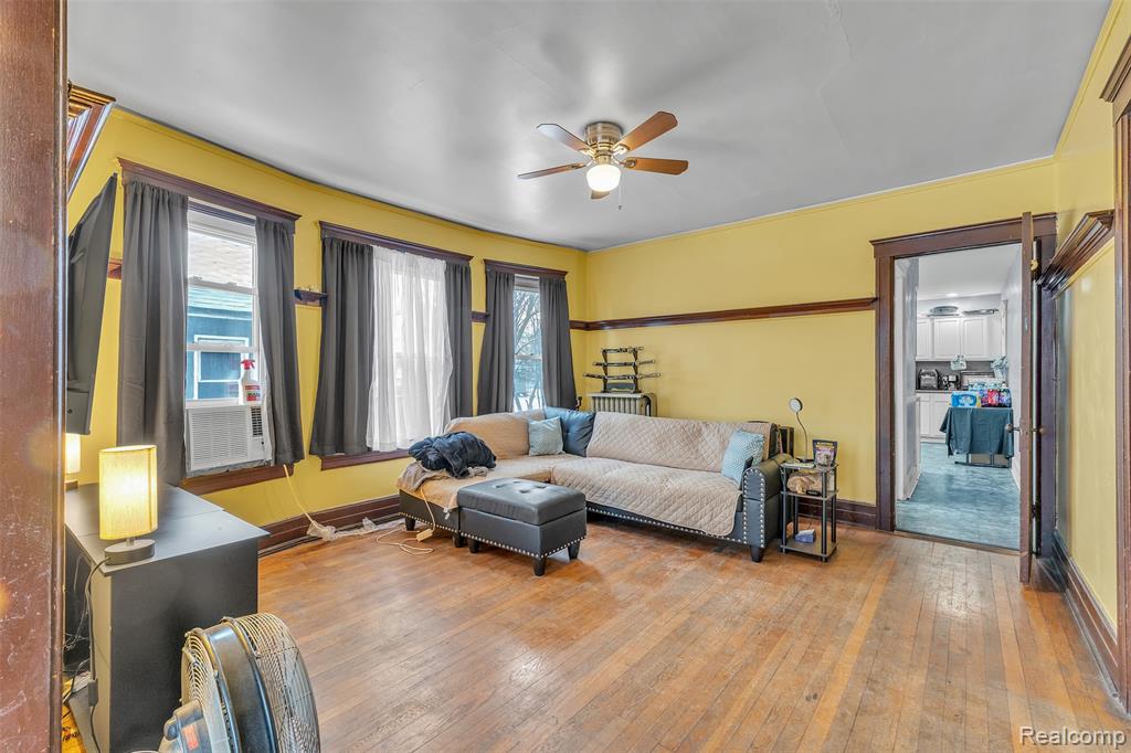 3521 Harding Street, Detroit, MI 48214 — Photo 10