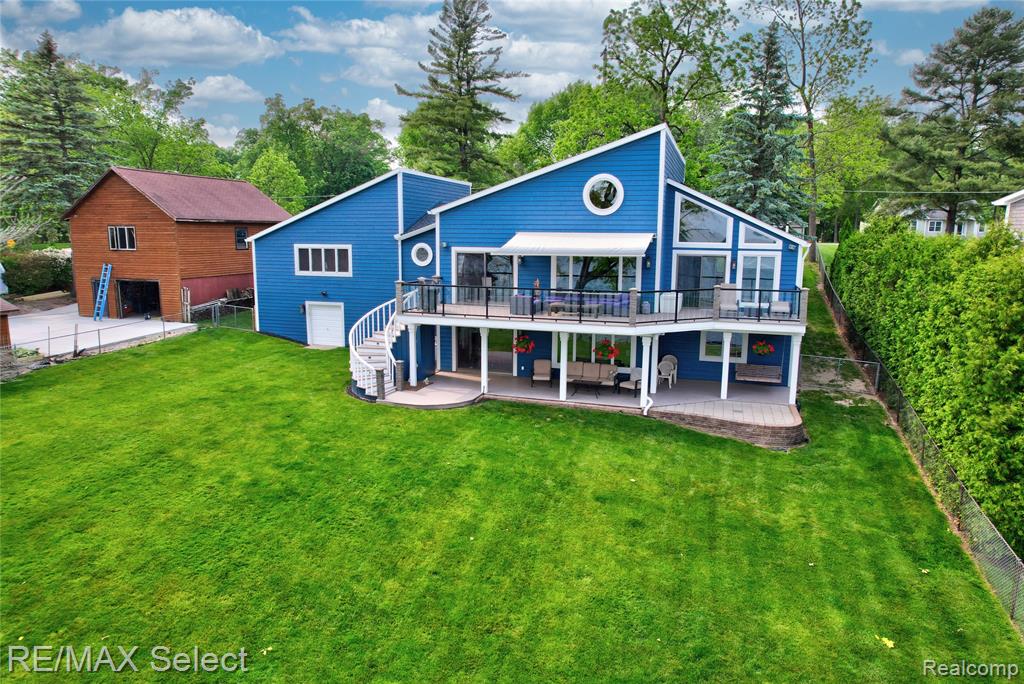 7457 Haviland Beach Drive, Linden, MI 48451 — Photo 19
