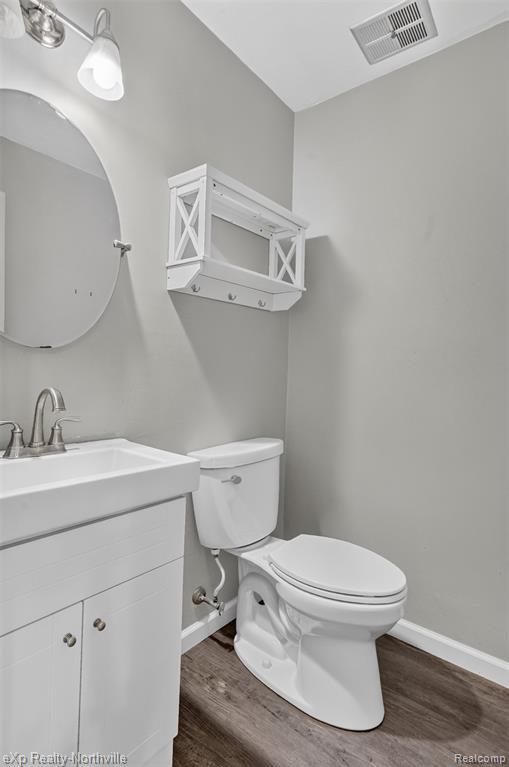 7565 Embassy Drive, Canton, MI 48187 — Photo 23