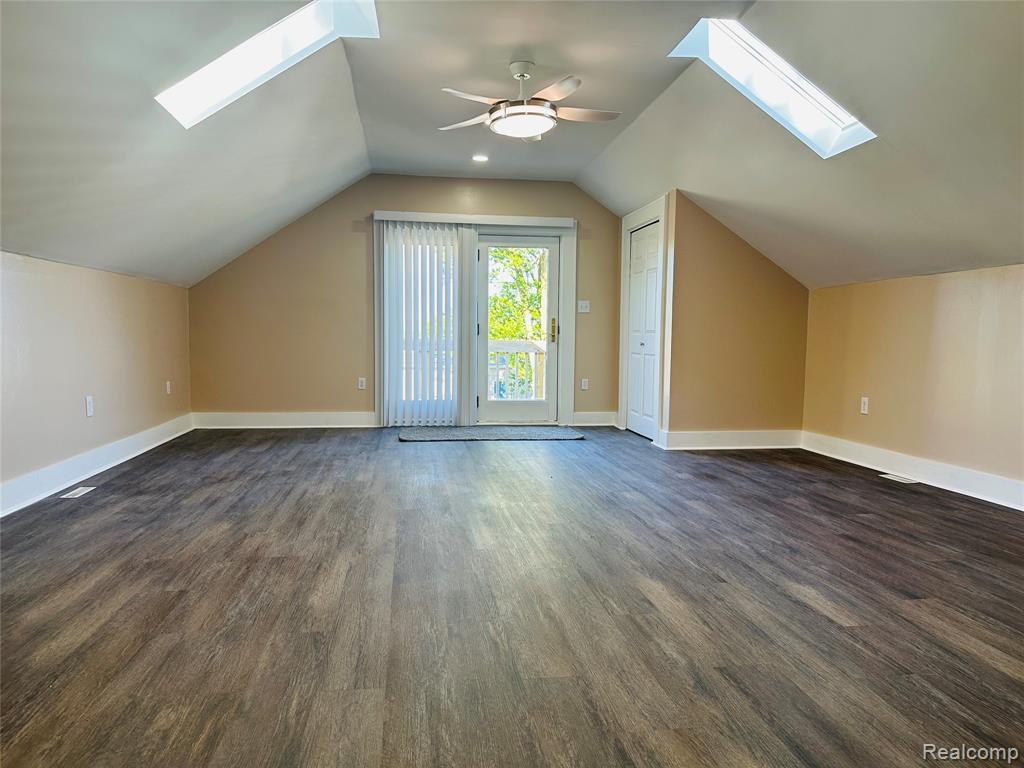 11270 Rushton #3 Road, South Lyon, MI 48178 — Photo 7