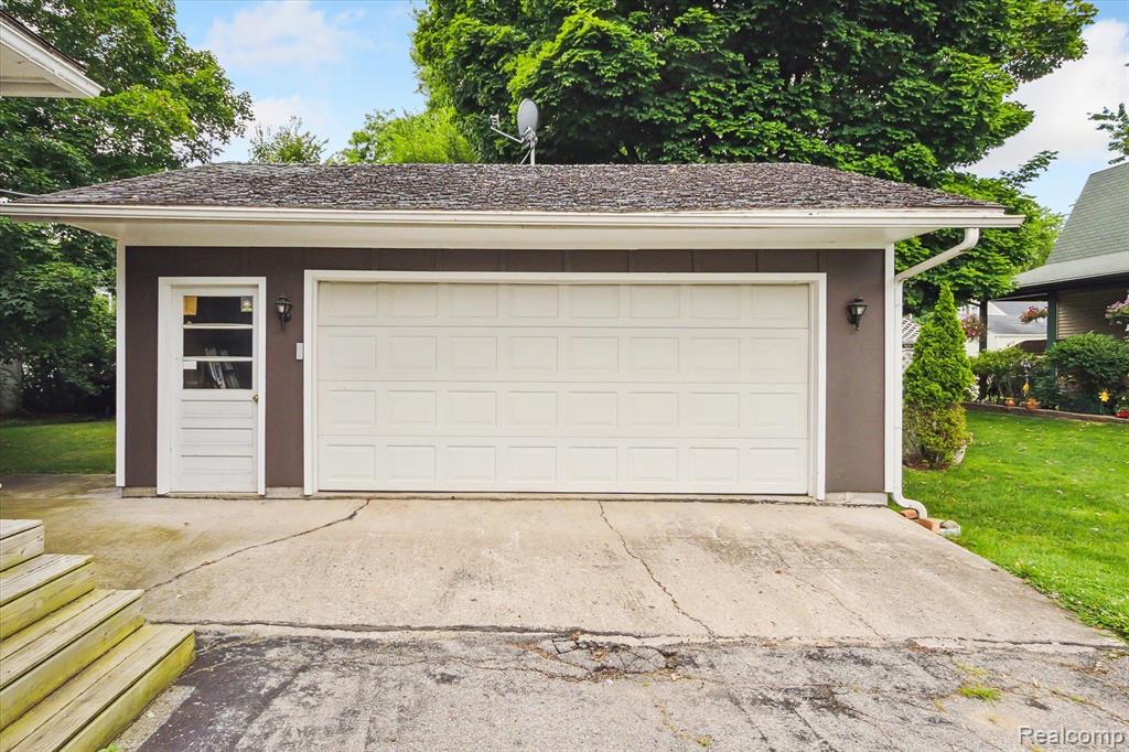 220 S CLINTON Street, Stockbridge, MI 49285 — Photo 51