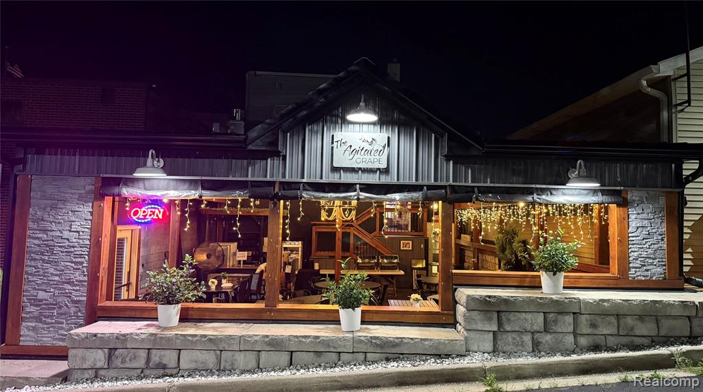 310 N Main Street E, Davison, MI 48423