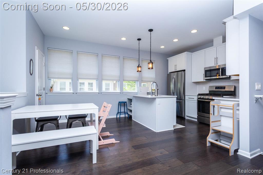 57 Kaprol Drive, Troy, MI 48098 — Photo 11
