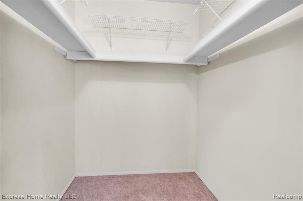 5010 Kelly Drive, Warren, MI 48092 — Photo 21