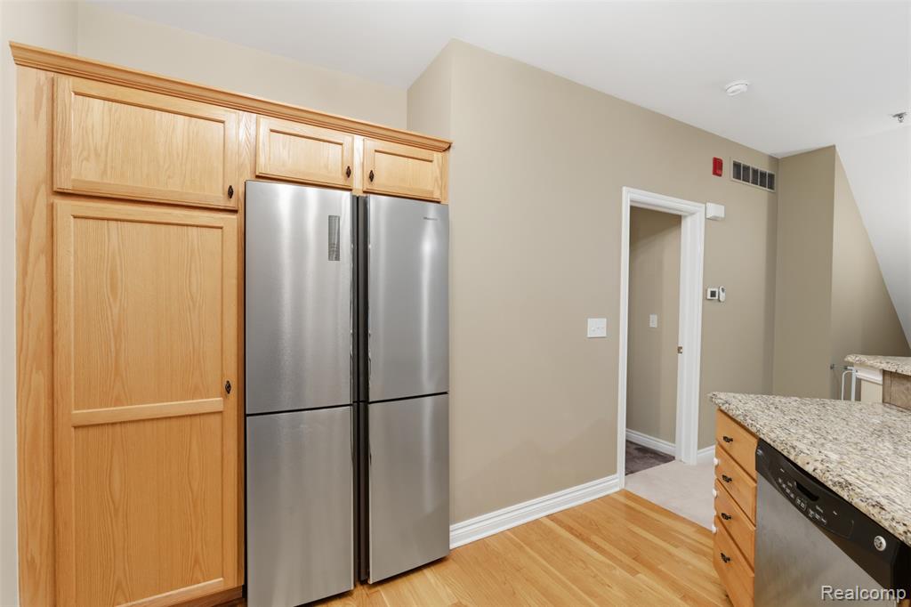 45645 Graystone Lane, Canton, MI 48187 — Photo 7
