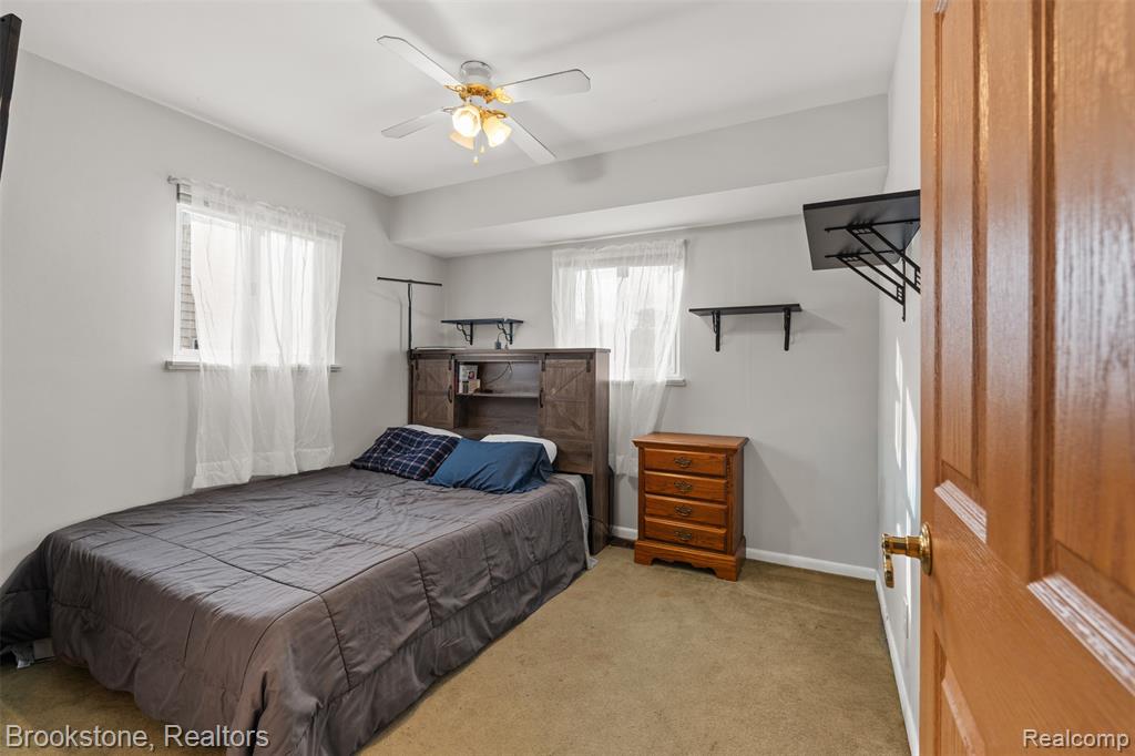 5503 Westchester Drive, Flint, MI 48532 — Photo 16