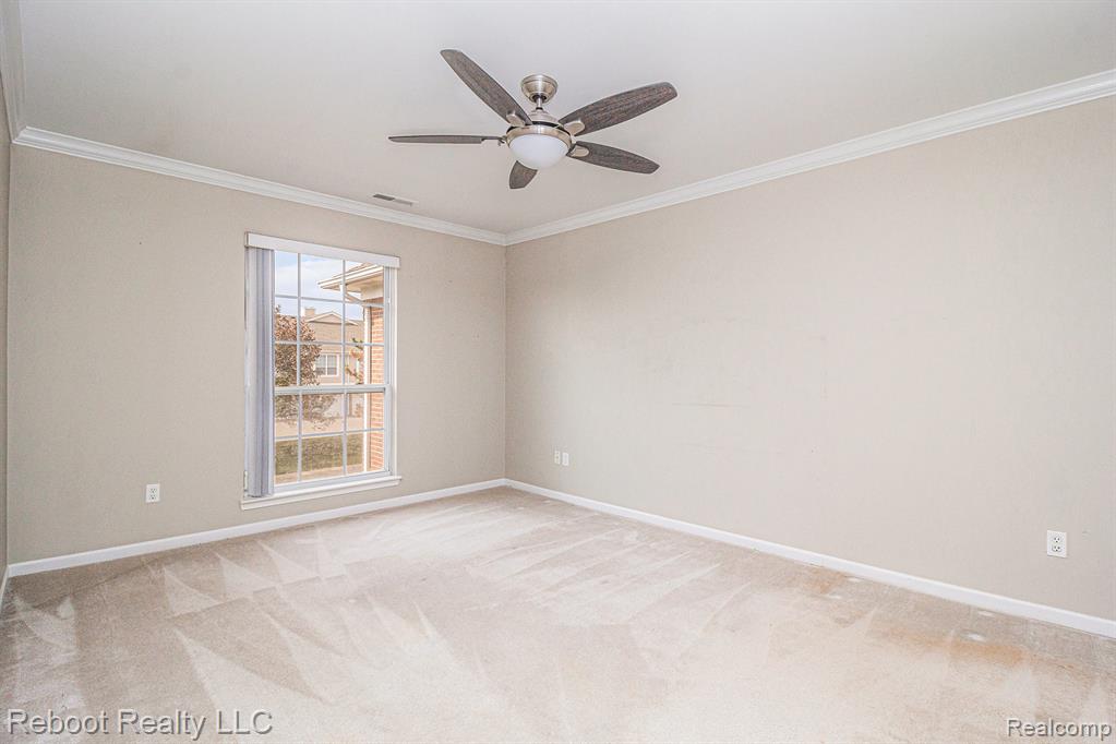 45760 Warwick Drive, Macomb, MI 48044 — Photo 10
