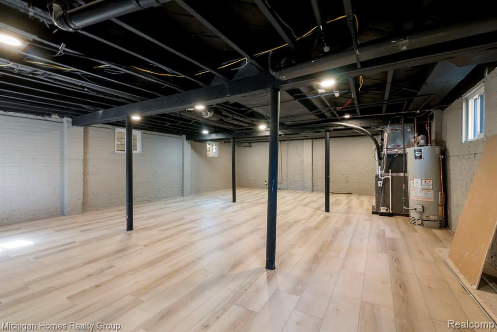 62 Wellesley Dr. Drive, Pleasant Ridge, MI — Photo 30