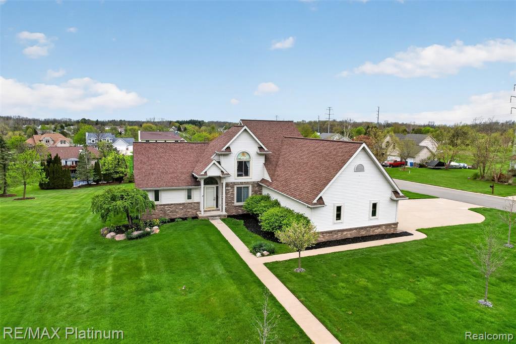 4153 Aster Boulevard, Howell, MI 48843 — Photo 2