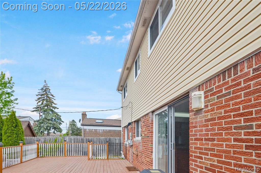 4048 Augustine Drive, Sterling Heights, MI 48310 — Photo 46