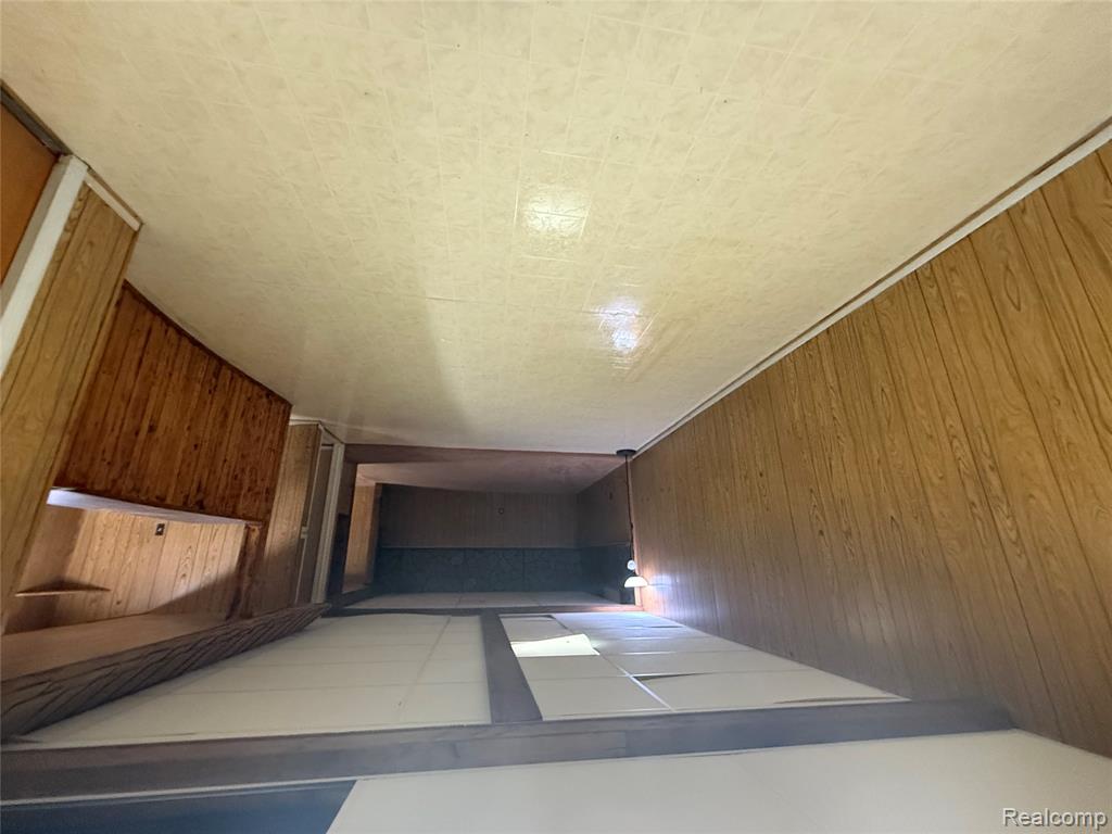 6193 N Bankle Court, Dearborn Heights, MI 48127 — Photo 13
