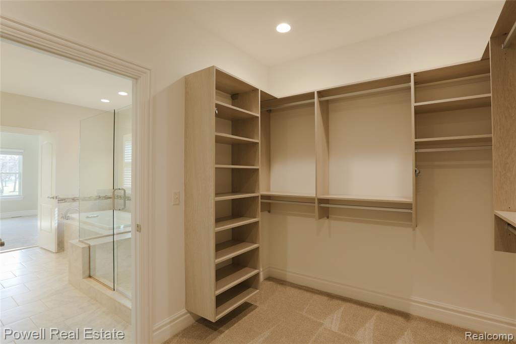 423 Verona Drive, Rochester Hills, MI 48307 — Photo 26