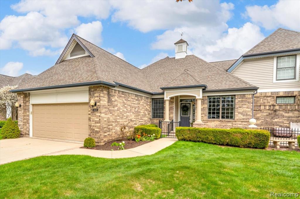 1628 Edison Shores Lane, Port Huron, MI 48060 — Photo 2