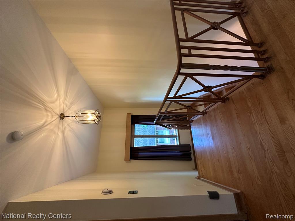 821 Pemberton Road, Grosse Pointe, MI 48230 — Photo 31