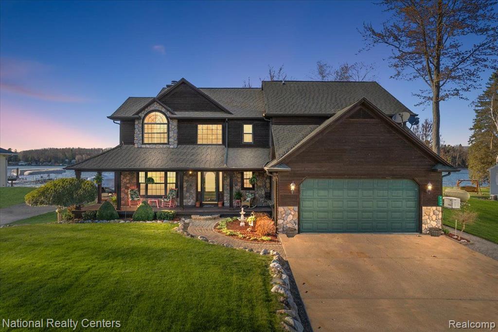 8648 LYNWOOD Lane, Mecosta, MI 49332 — front exterior