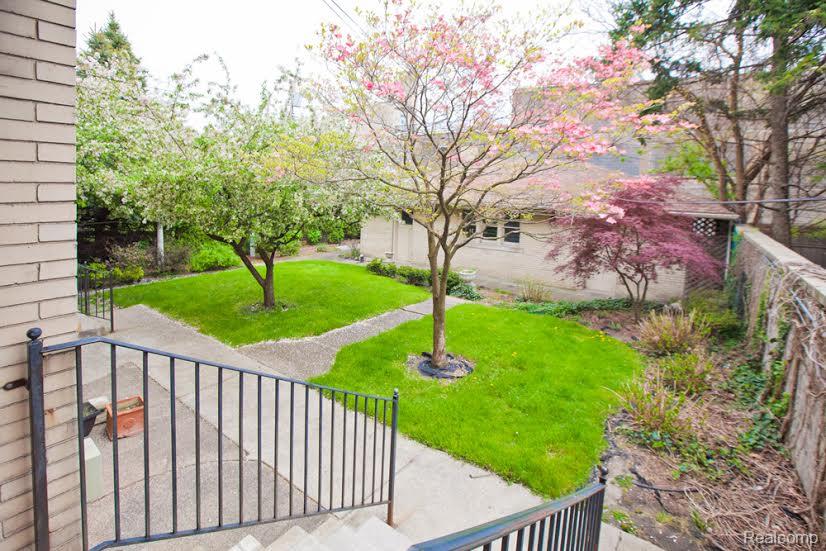 7880 Van Dyke Place, Detroit, MI 48214 — Photo 23