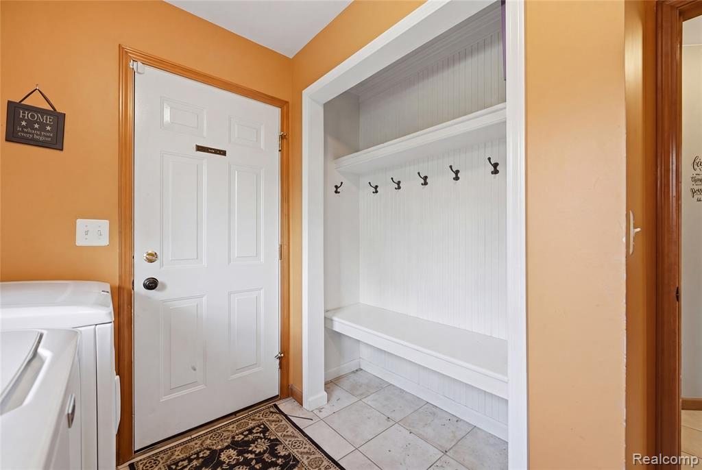 35724 Saint Clair Drive, New Baltimore, MI 48047 — Photo 24