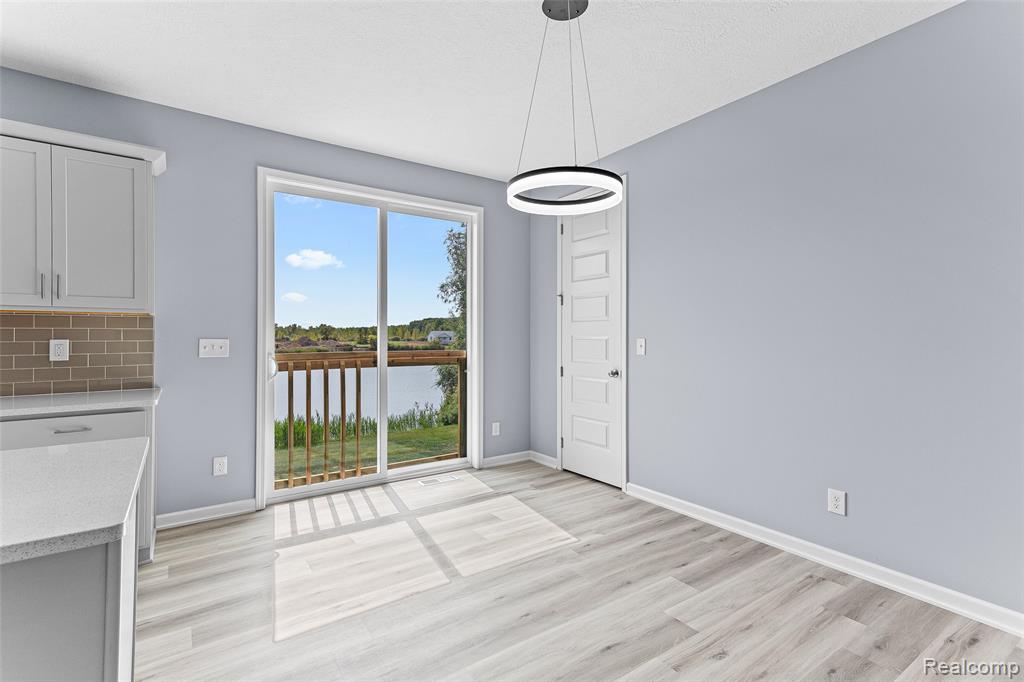 711 W Windward Way, Perry, MI 48872 — Photo 16