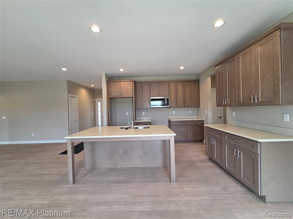 13059 River Rock Pass, Linden, MI 48451 — Photo 3