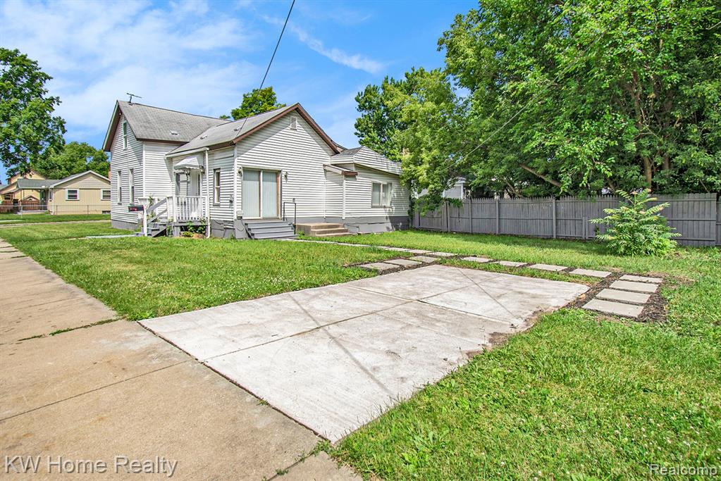 503 38TH Street, Bay City, MI 48708 — Photo 15