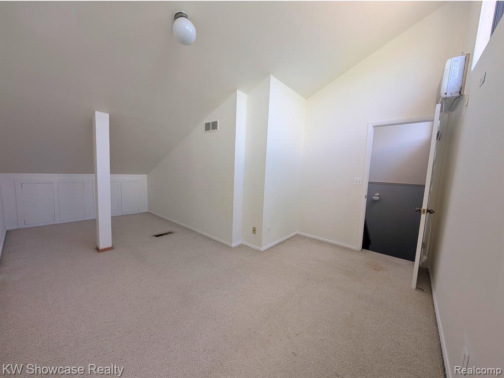 6164 Palomino Court, West Bloomfield, MI — Photo 41