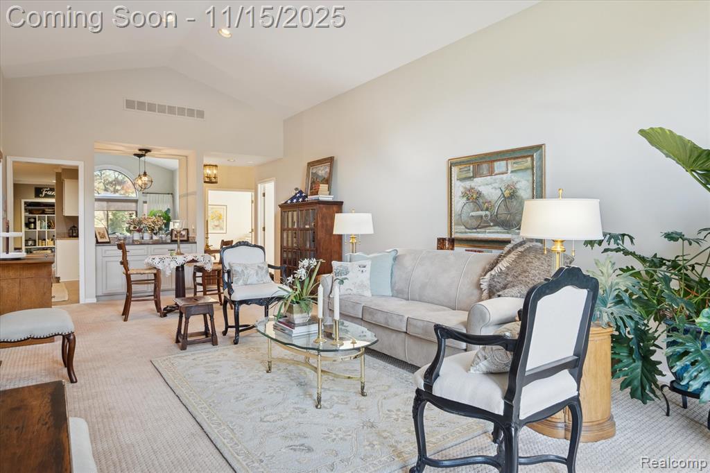909 Tartan Trail, Bloomfield Hills, MI 48304 — Photo 9