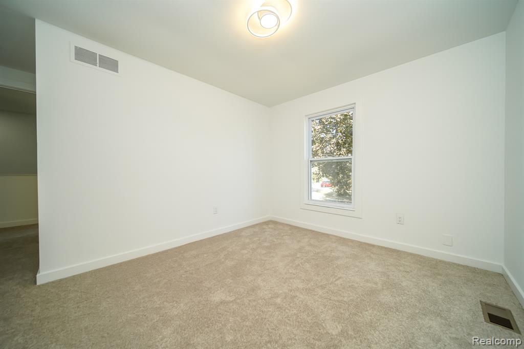 45293 Heatherwoode Lane, Macomb, MI 48044 — Photo 58