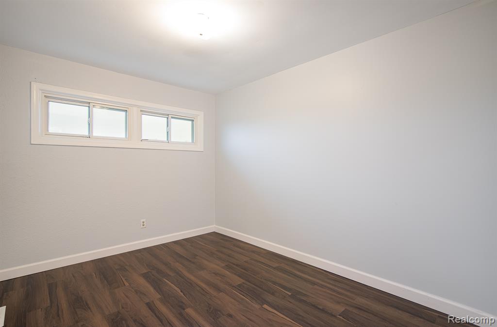 5170 GLEASON Road, Emmett, MI 48022 — Photo 10