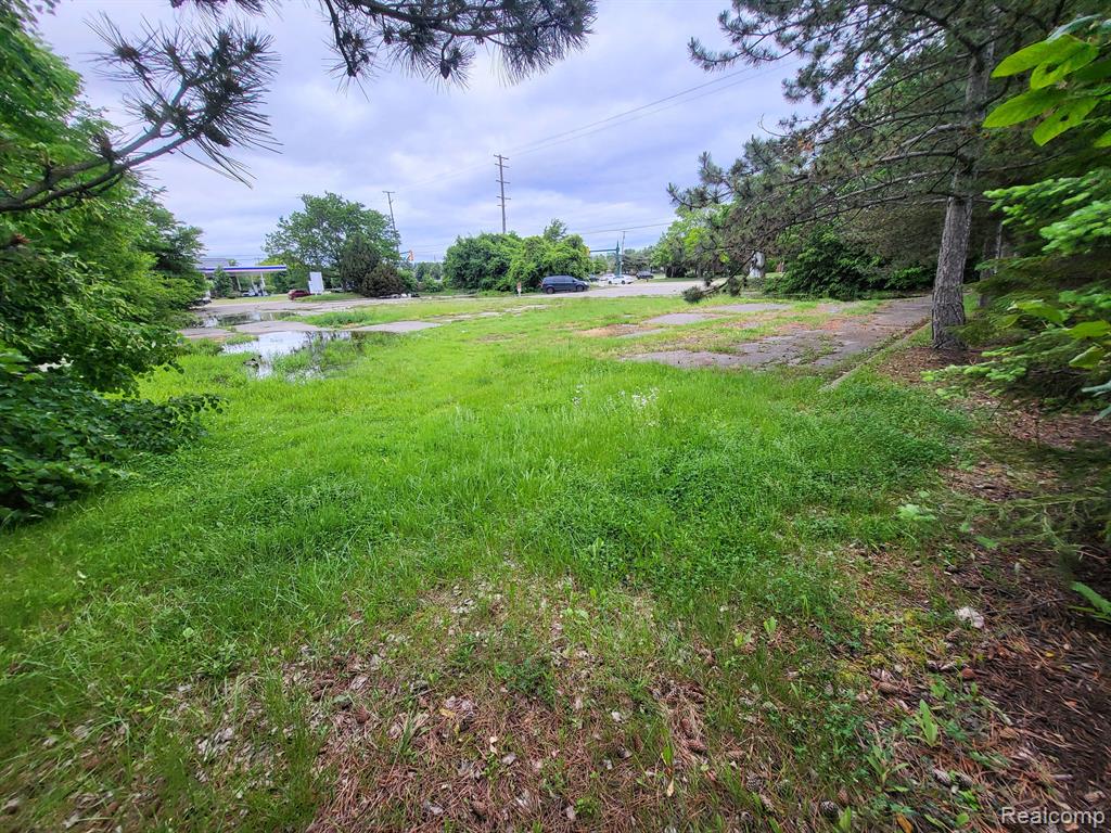 7125 N LILLEY Road, Canton, MI 48187