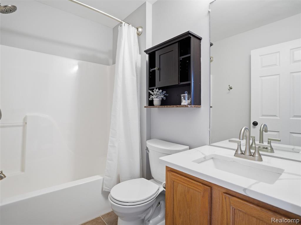 6449 Cranberry Drive, Holly, MI 48442 — Photo 15