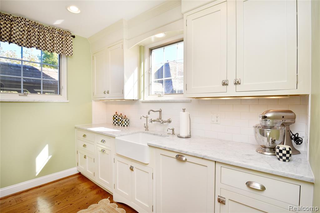 32470 Norchester Street, Beverly Hills, MI 48025 — Photo 13