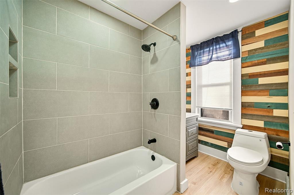 7335 Gronow, Center Line, MI 48015 — Photo 20