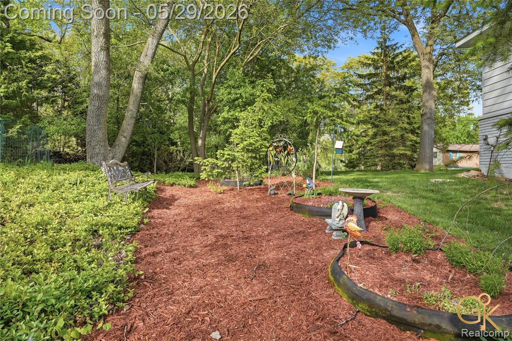 4933 Iroquois Boulevard, Clarkston, MI 48348 — Photo 42