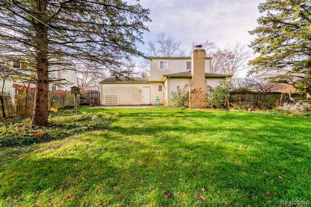 5809 HUNTINGTON Drive, Ypsilanti, MI 48197 — Photo 4