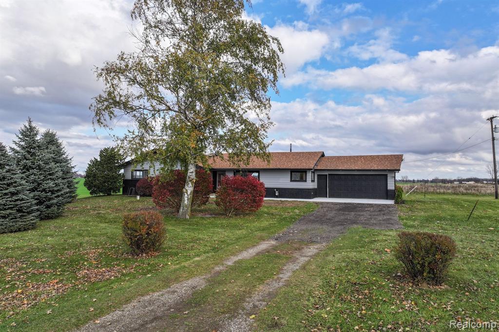 7578 S VAN DYKE Road, Marlette, MI 48453 — Photo 25