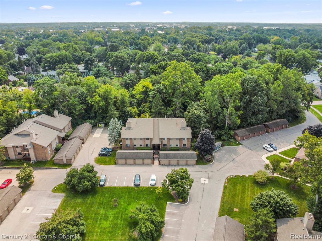 11865 Sycamore Dr, Plymouth, MI 48170 — Photo 22