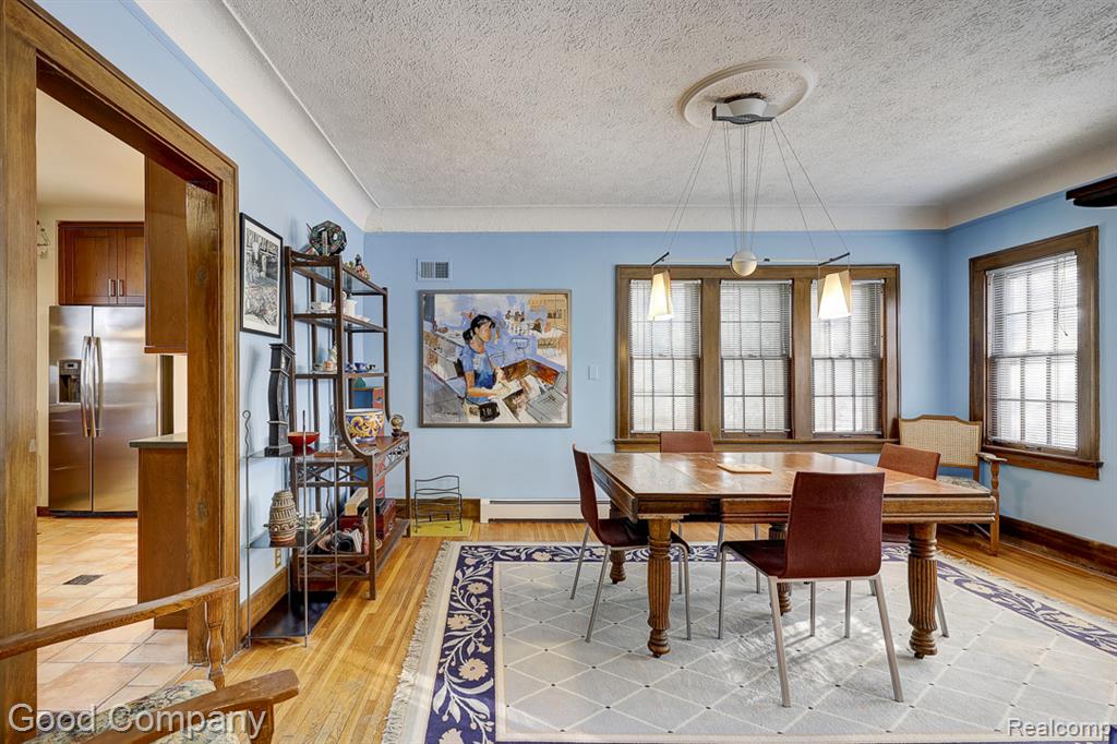 19 Oakdale Boulevard, Pleasant Ridge, MI — Photo 13
