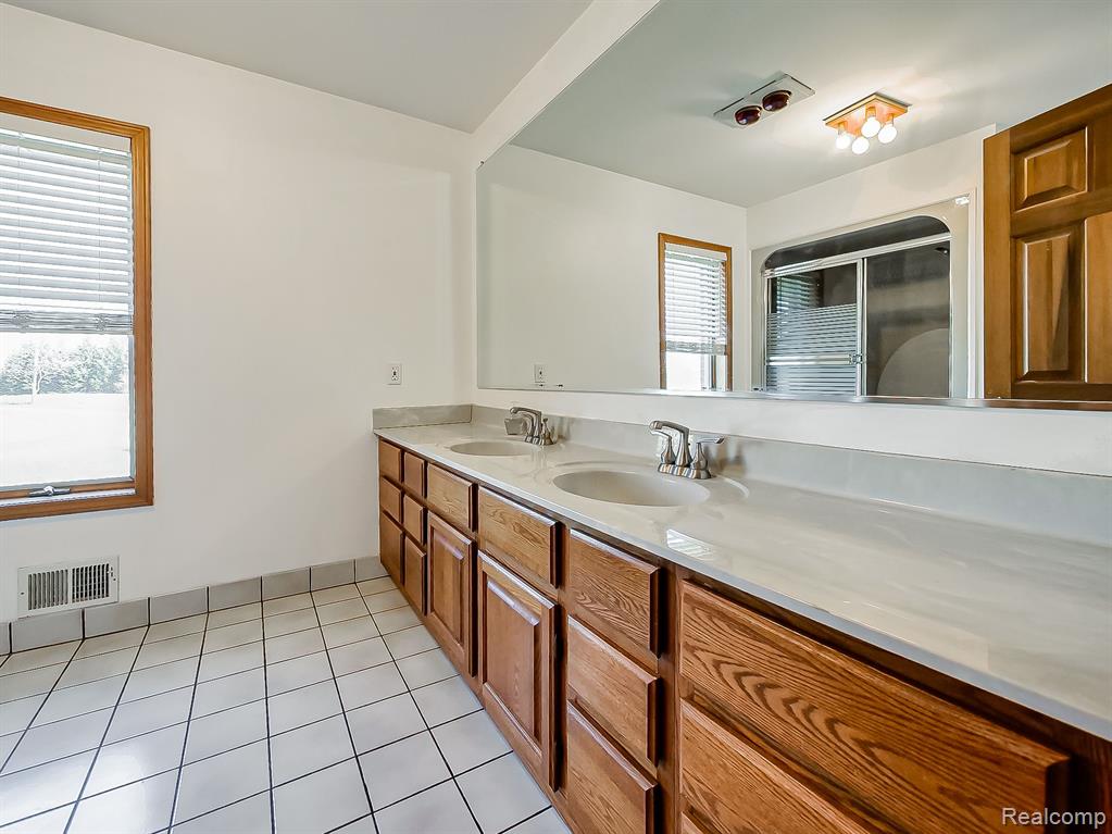 3800 READY Road, South Rockwood, MI — Photo 30