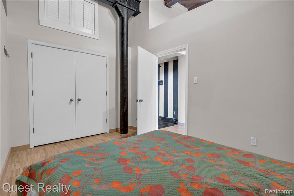 200 RIVER PLACE Drive, 11, Detroit, MI 48207 — Photo 19