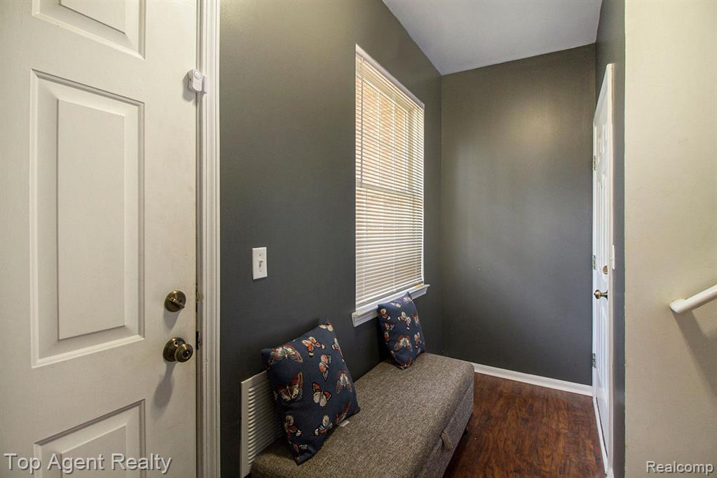 3336 KNEELAND Circle, Howell, MI 48843 — Photo 3