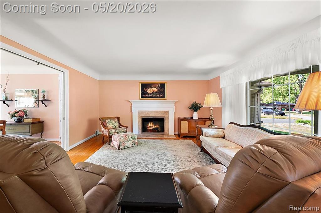 28416 Westerleigh Road, Farmington, MI 48334 — Photo 7