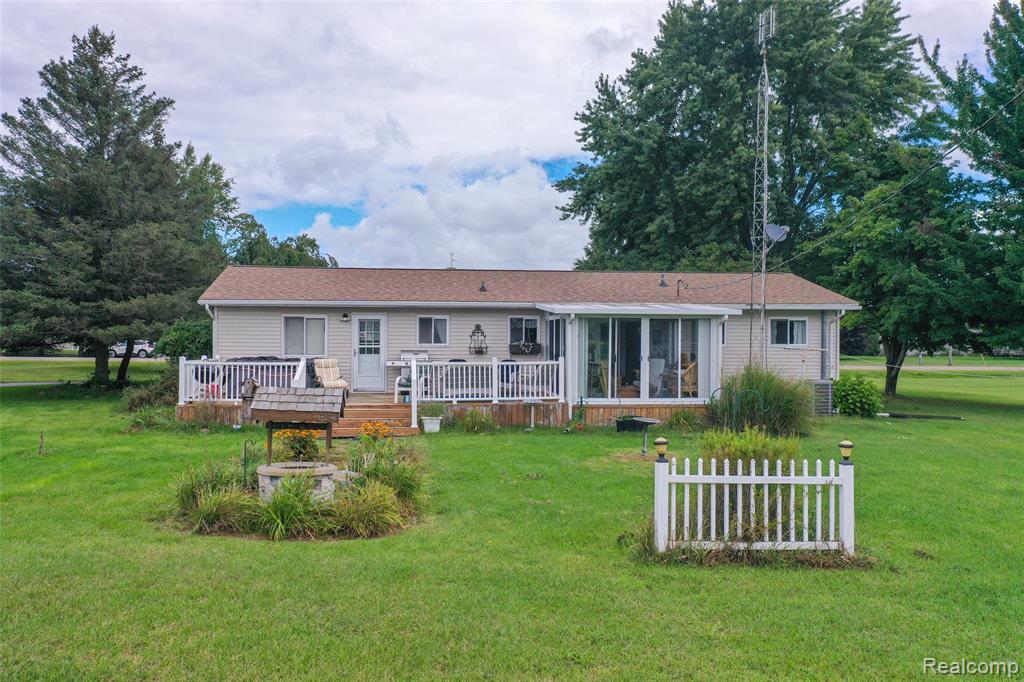 5067 Hemingway Lake Road, Otter Lake, MI 48464 — Photo 25
